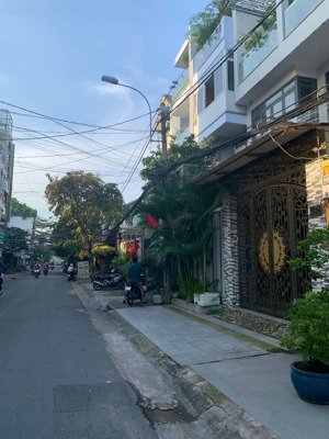 bán nhà hẻm xe hơi thông lâm văn bền nhà cũ tiện xây mới ngay lâm văn bền