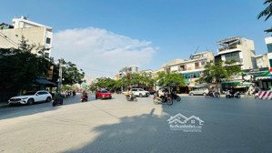 siêu phẩm mặt đường hồ sen đoạn đẹp nhất tuyến