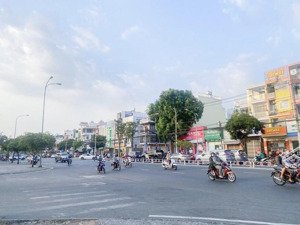 bán nhà mới đón tết, mặt tiền khu tên lửa sát aeon bình tân- 5x12m- 5 tầng - chỉ hơn 9 tỷ