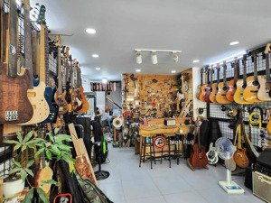 lê văn sỹ hxh tránh 1 sẹc đang kinh doanh gần mặt tiền giá 12,5 tỷ.