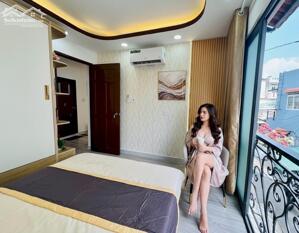 BÁN NHÀ Ba Đình 1 TRỆT 2 LẦU 3PN HẺM 4M - CÓ SÂN RIÊNG - DƯỚI 5 TỶ