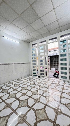 nhà 37m2 giá 3.x tỷ_ hậu giang_q6 _hẻm 4m, cách mt 20m ngang 4.1m