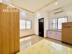 khai trương phòng mới ngay cầu kinh thanh đa