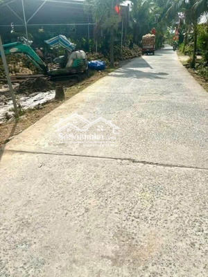 cần bán đất tại ấp phú đa, xã vĩnh bình, huyện chợ lách, tỉnh vĩnh long (bến tre cũ)