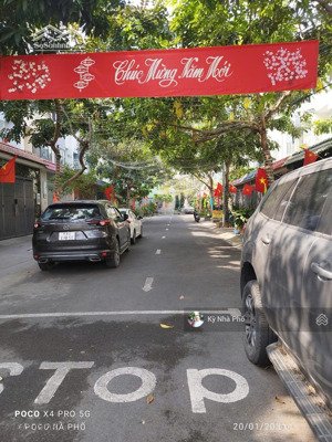 cho thuê gần 600 triệu, b.ank định giá 16 tỷ cần bán trước tết âm lịch 11,5 tỷ, 215m2, 15 phòng ngủ