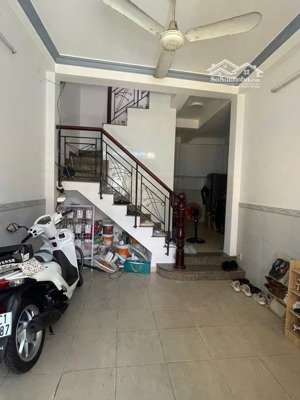 gấp bán!! hẻm xe tải thông, 3 tầng btct, nở hậu, gần 50m2 đất