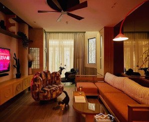 bán nhà đường thành thái quận 10,nhà 5 tầng btct 4x10m-nội thất cao cấp,thang máy xịn- giá 10,6 tỷ