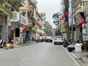 phân lô ô tô nghĩa đô kinh doanh ô tô 35m- giá 10.8 tỷ