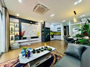 bán nhà chùa bộc đống đa khu phân lô ngõ thông rộng nhà đẹp 60m , 6 tầng thang máy , mt 5,2m .