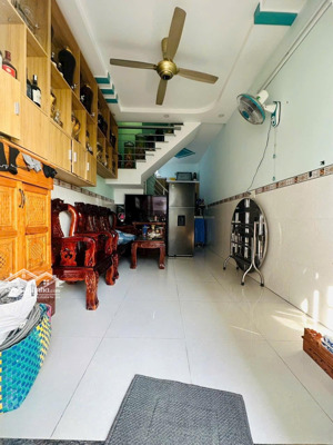 bán nhà đường 5 thông ô tô 1 trệt 1 lầu 2 phòng ngủ 2wc hà huy giáp quận 12