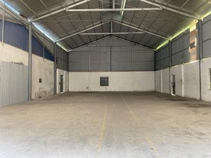 cho thuê kho, xưởng tại phương đình, đan phượng , s: 325m2