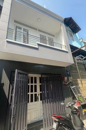 bán nhà 4x11m 1 trệt,1 lầu,st có 3pn. hẻm 391/89 huỳnh tấn phát- p tân thuận đông - quận 7- tphcm