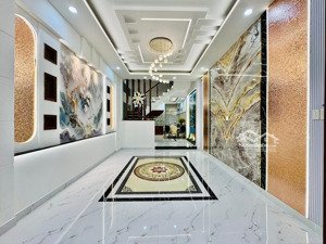 bán gấp nhà hai bà trưng, quận 3 | hẻm xe hơi | cho thuê 900usd/tháng | giá 2 tỷ 250 - 4 tầng