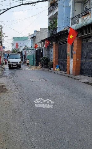 bán nhà 3 tầng căn góc 2 mặt tiền kinh- hà huy giáp (90m) 4.5m x 20m) mặt tiền 7m