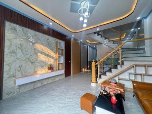 bán nhà 2 tầng mới đẹp 110m2(5x22) ngay hồ bơi phương nam,trảng dài,biên hoà-chỉ 3 ty 680 triệu