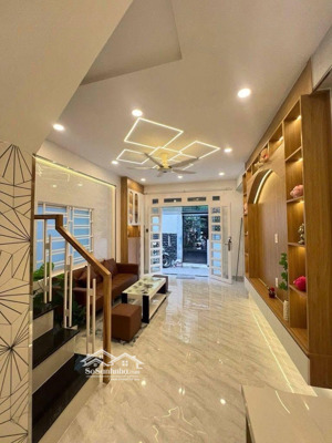 bán nhà quận 7 nở hậu cạnh lotte him lam, 65m2 ngang 5m, 3 tầng 4 phòng ngủ chỉ 7 tỷ tl