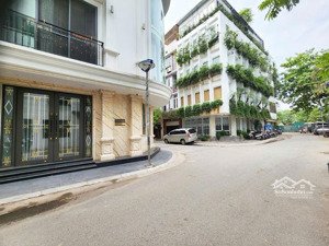 bán nhà liền kề kđt văn quán- nguyễn khuyến phân lô vỉa hè kinh doanh oto tránh giá 20tỷ