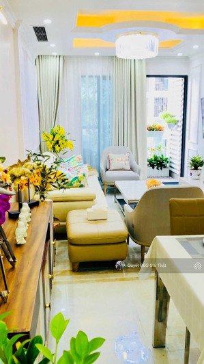 (giá thật) chính chủ bán căn 76m2, 2pn + 2wc tầng trung full nt đẹp giá 6,4 tỷ cc goldseason