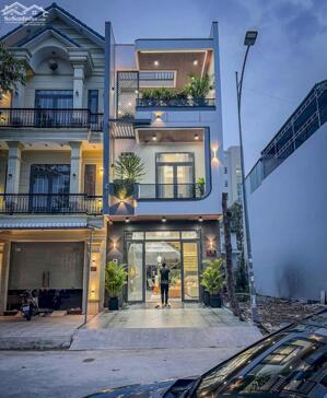  NHÀ RỘNG THOÁNG – GIÁ MỀM – AN CƯ LÂU DÀI NGAY THỦ DẦU MỘT