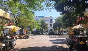 cho thuê mặt bằng kinh doanh, văn phòng, việt hưng cạnh vinhome riverside 35m2 giá 8,5 tr/ tháng