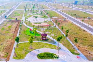 mở bán 50 đất nền sun urban hà nam giai đoạn 1. dt80-120m. ko phải xây. lh 