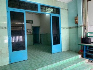 bán nhà cấp 4 cũ đường lê văn thịnh - dt : 58m2 - vuông vức - khu dân trí cao - gần chợ - quận 2