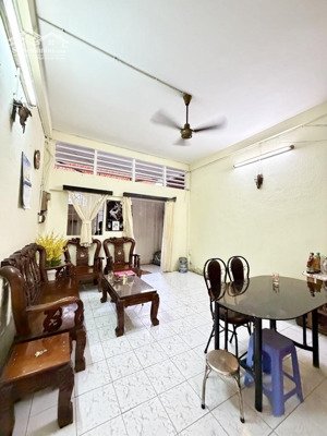 giảm sâu 900tr-lô góc 65m2-hẻm xe hơi. chỉ còn 9.x tỉ.