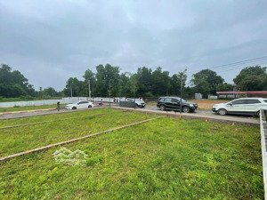 chính chủ cắt lỗ tiêu tết mảnh 100m full thổ cư ở cổ đông gần tổ hợp trường đh quốc gia