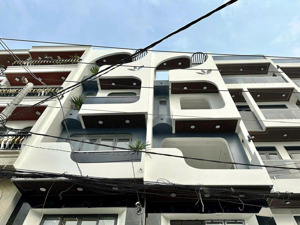 nhà đẹp full nội thất hẻm xe hơi đường lê đình cẩn quận bình tân