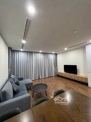 siêu hot - cho thuê chcc 3pn, 2wc 110m2 full nội thất mipec rubik 360 - cầu giấy