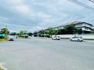 ngay sát mikazuki lô đất ngang 6m nhìn ra biển cách biển 200m đường xuân thiều 38