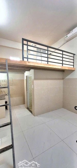 cho thuê phòng trọ có gác chỉ từ 3tr4 - thang máy - etown - học viện hàng không