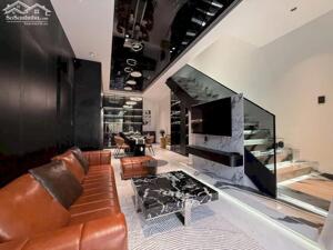 Nhà xây mới 3 tầng đường nhựa ô tô view trường học 6 tỷ 450tr/ 54m2