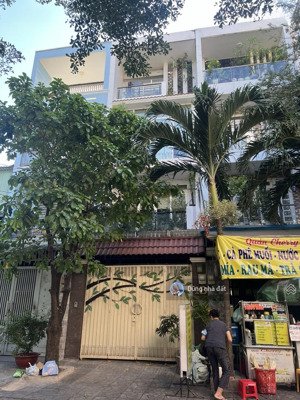 chính chủ cần bán nhà hxh khu vip vị trí cực đẹp 72m2, giá 11,7 tỷ tl chính chủ