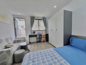cho thuê căn hộ quận 4 có ban công 1pn full nội thất