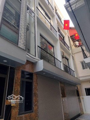 nhà 5 tầng vạn phúc trung tâm quận hđ dt 3om2/ mt 4.7m nhà đẹp chỉ việc về đón tết ô tô đỗ c