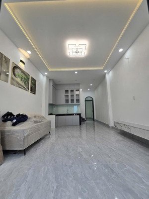 nhà sửa mới 100% giá cực tốt 5.68 tỷ 1 sẹc hương lộ 2 .bình tân dt 4x14m hẻm xe tải quay đầu