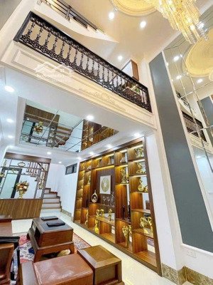 nhà đẹp giáp nhất - quan nhân - 5 tầng - 3 gác đỗ cửa - tặng full nội thất vip