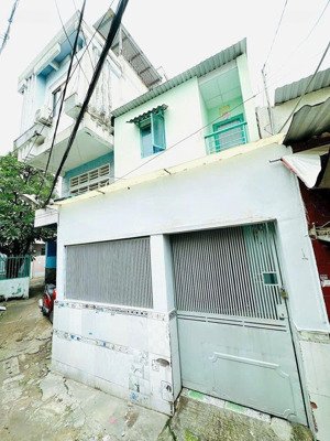 nhà vị trí đẹp hẻm thông gần cầu nguyễn tri phương