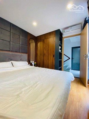 toà nhà chdv 5x18m xây 5 tầng dòng tiền 50tr/tháng. hẻm xe tải vào nhà chỉ 12 tỷ xíu