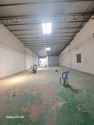 cho thuê kho xưởng bình tân, 8x25m, có vp, điện 3pha, tải 5tấn, giá 17tr