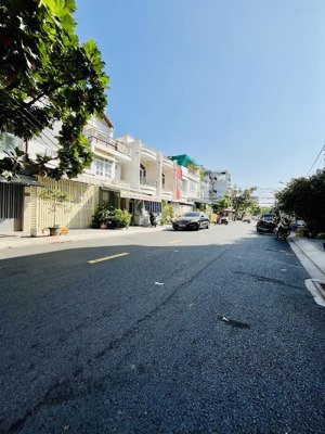 bán nhà mặt tiền đường số tân hưng đường 12m. gần tiểu học lương thế vinh, lotte mart - 6.5 tỷ