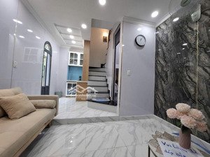 nhà đẹp bình thạnh, gần mặt tiền, gần chợ cây thị, sd 72m2, 4.45 tỷ