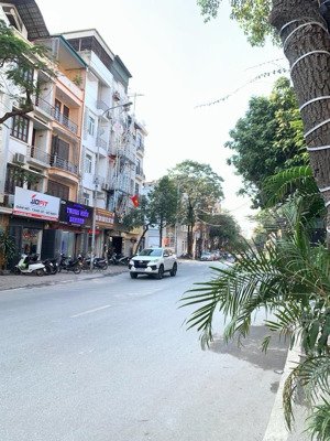 phân lô vỉ hè kinh doanh bất chấp gần hồ văn quán 50m 5t 12 tỷ 