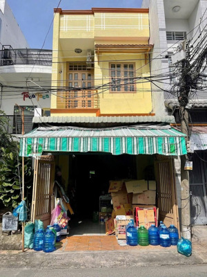 nhà kinh doanh cần bán gấp chỉ 950trịu tại đoàn nguyễn tuấn - bình chánh.