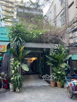 siêu phẩm - vị trí đắc địa - 25/2 nguyễn bỉnh khiêm, quận 1 - dt:4 x 18m nhà 4 tầng - giá: 26 tỷ