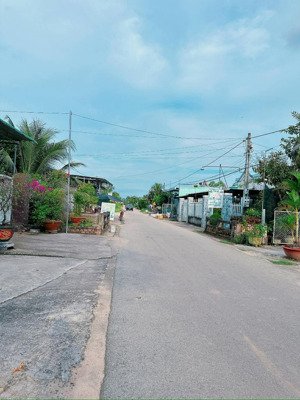 chính chủ cần bán đất mặt tiền hàm nghi, tt võ xu, đức linh, bình thuận