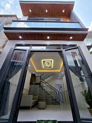 Nhà trệt lầu mới đẹp - Gần Trường Đại Học Cần Thơ