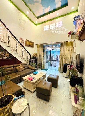 bán nhà 2 tầng lạc long quân, hẻm trước nhà 3m, 58m2, ngang 4.35m, nở hậu, sổ vuông, không lộ giới