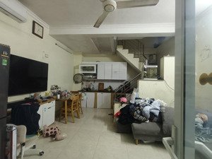 hàng hiếm âu cơ - 5 tầng - giá 5.95 tỷ